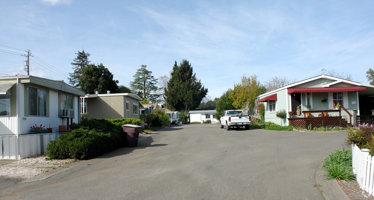 Foto del edificio - Cute Little Mobile Home