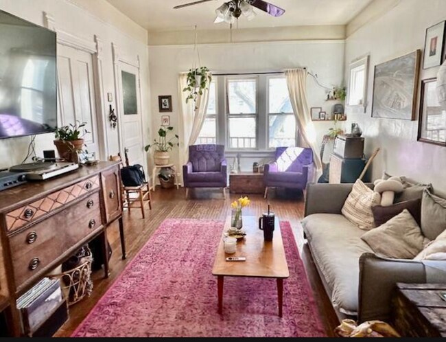 Foto del edificio - 3061 N Pierce St