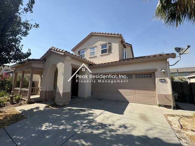 Building Photo - 1811 Waterfall Dr