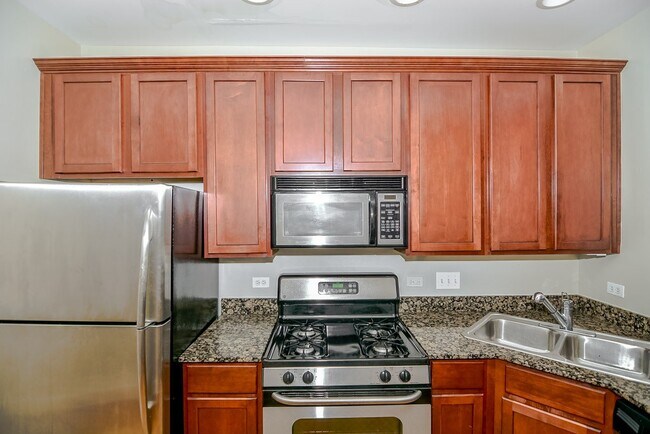 Foto del edificio - 3212 N Clifton Ave