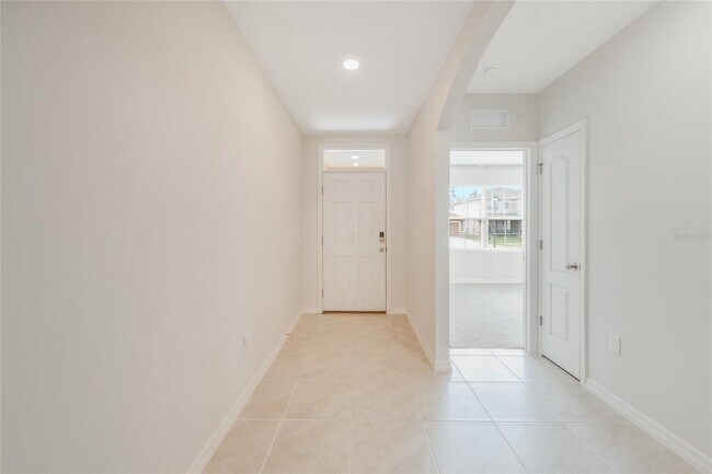Building Photo - 428 Tallow Wood Cir
