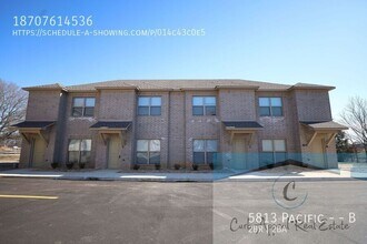 Building Photo - 5813 Pacific -