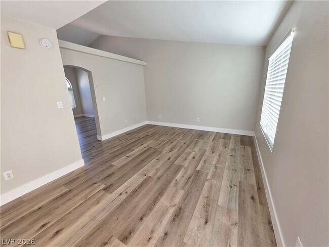 Foto del edificio - 5736 Bolton Bay Way