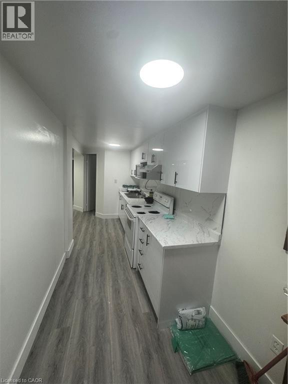 Building Photo - 18 Ingleside Dr