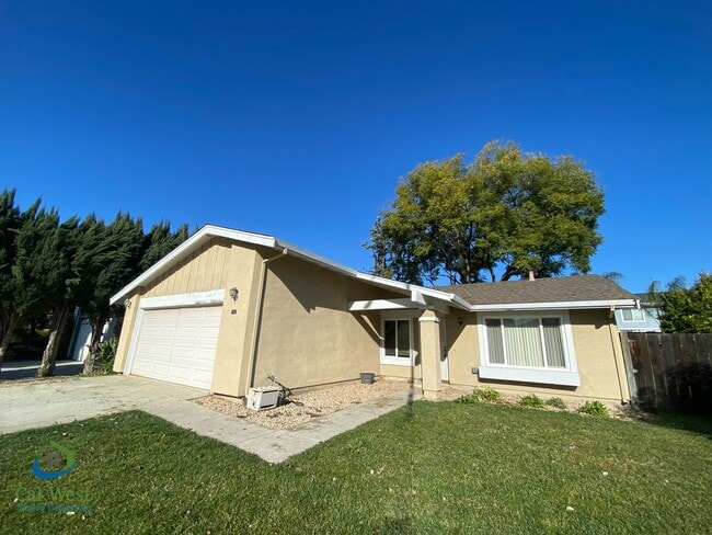 Foto del edificio - $3995 - 3 Bed/2 Bath Home on a Cul-de-sac near Coyote Creek in South San Jose/Small pet friendly!