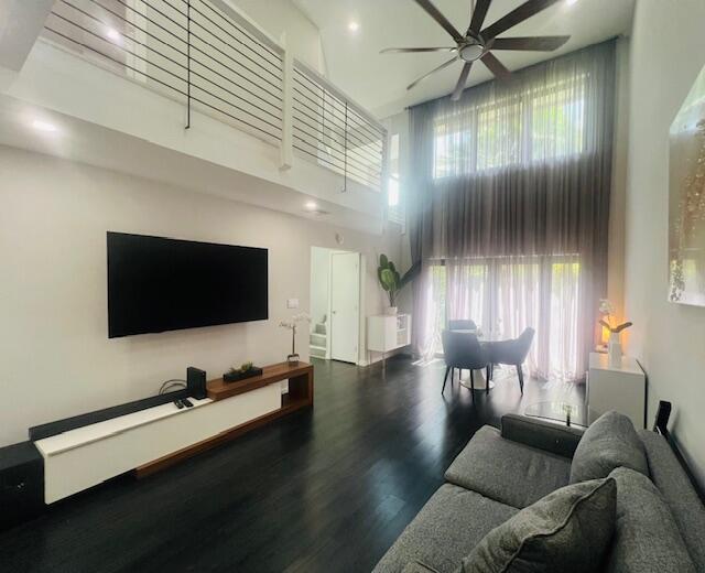 Foto del edificio - 317 City View Dr