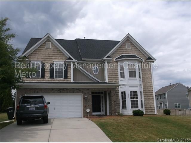 Primary Photo - Spacious 5 Bedroom in East Charlotte!