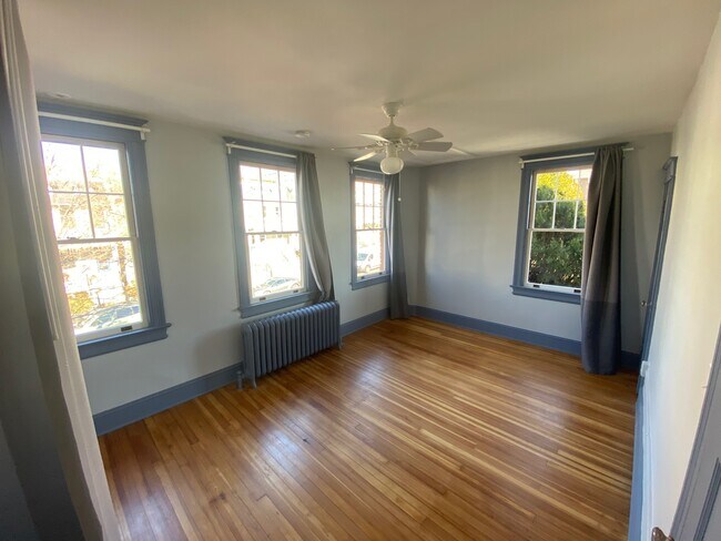Foto del edificio - 920 Quincy St NW