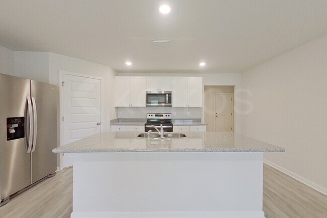 Foto del edificio - 409 Monarch Ln