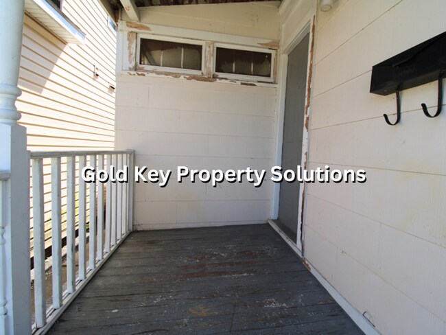 Foto del edificio - MUNCIE Cozy 2 BR 1 BA House with Main-Level Laundry (NO SECTION 8)