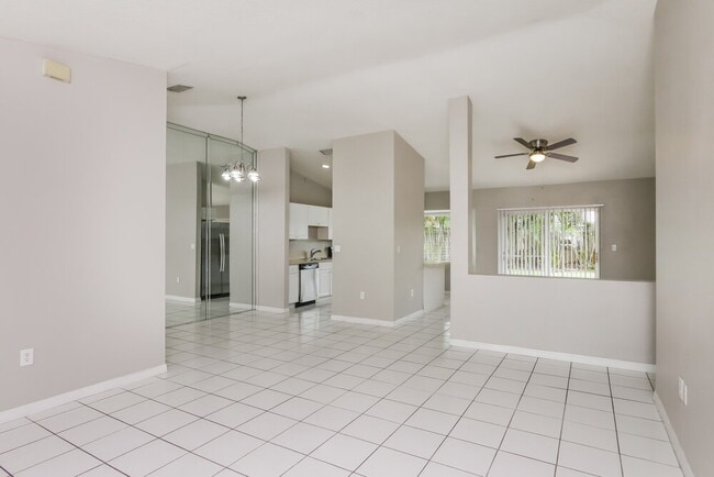 Foto del edificio - 14730 SW 176th St