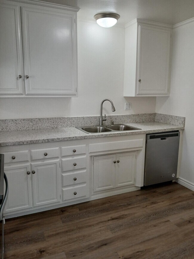 Foto del edificio - 837 Amigos Way