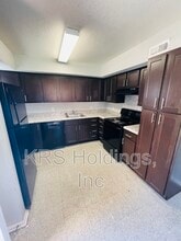 Building Photo - 4200 Newsome Dr