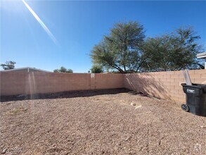 Building Photo - 5987 Stone Hollow Ave