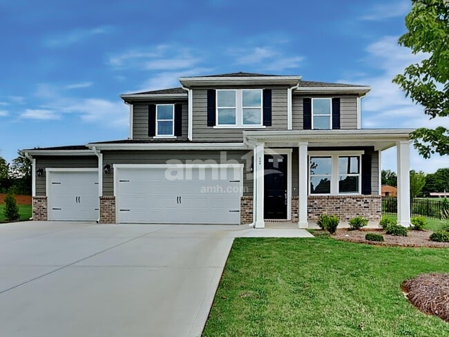 Building Photo - 12 Hickory Ln