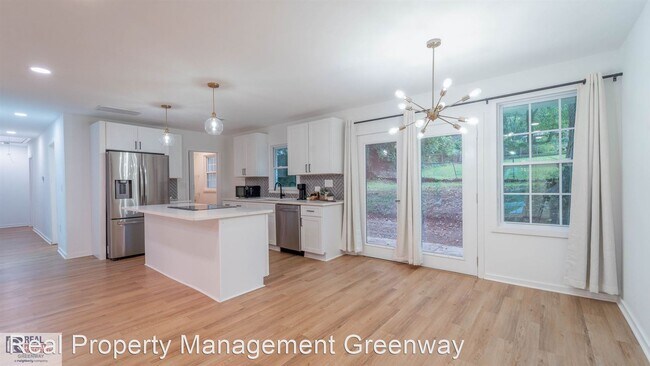 Building Photo - 3 br, 2 bath House - 83 Lucia Dr SE