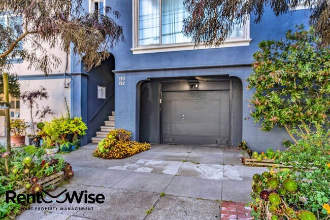 Foto del edificio - 790-792 9th Ave. San Francisco
