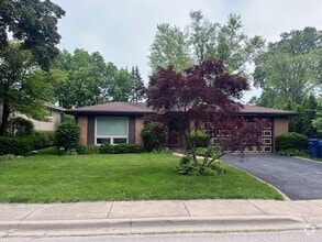 Building Photo - 2737 Orchard Ln