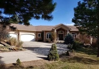 Building Photo - 1350 Ambergate Ct