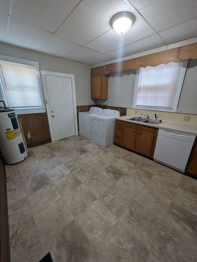 Foto del edificio - 1BD/1BA Garden Apartment in Hickory
