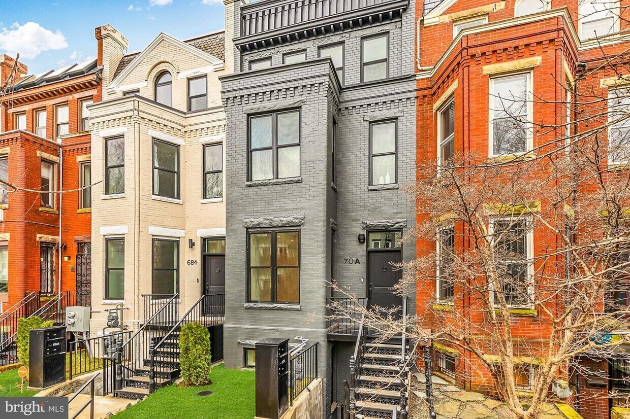 Foto principal - 70 Q St NW