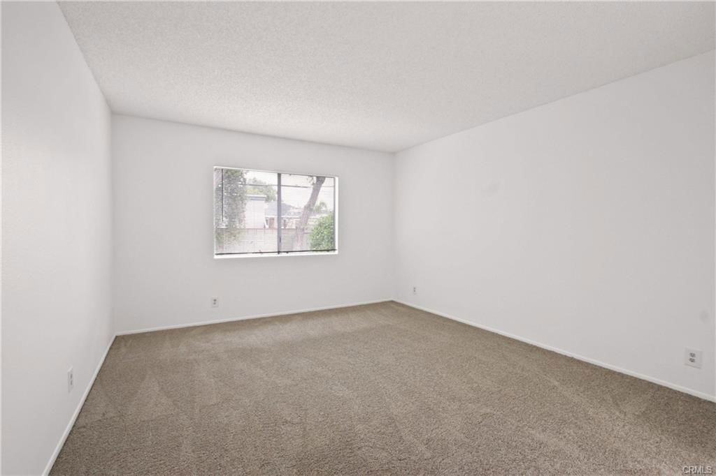 Foto principal - 9251 Orizaba Ave