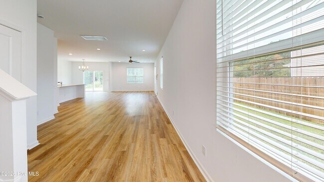 Building Photo - 154 Caulfield Rd