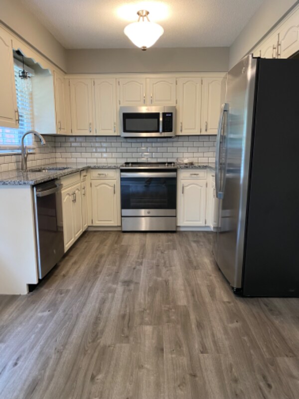 Foto del edificio - 1202 NW 6th St