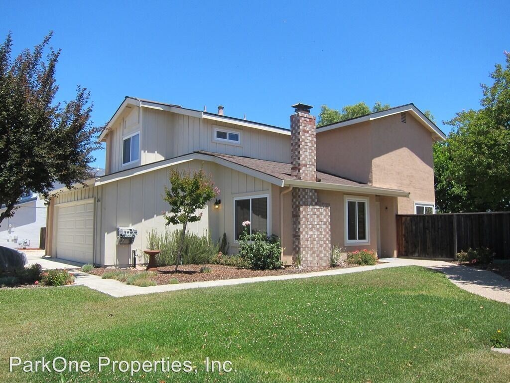4 br, 2.5 bath House 4896 Libra Ct House Rental in Livermore, CA