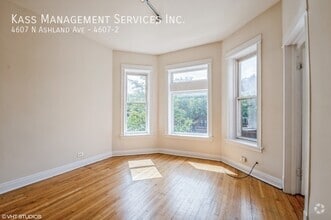 Building Photo - 4607 N Ashland Ave