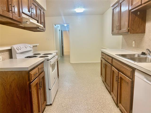 Building Photo - 2301 Lido Ln