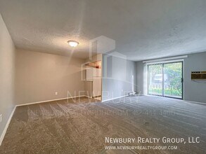 Building Photo - 1459 Poplar St