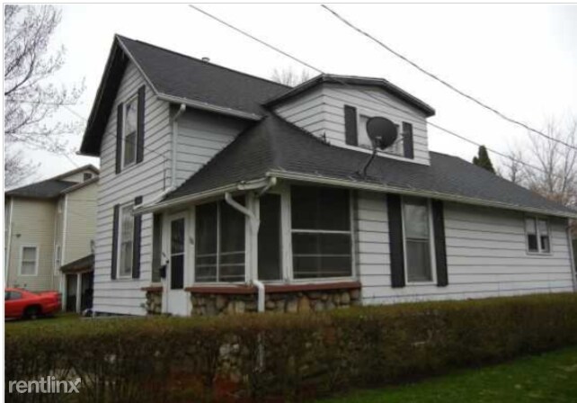 Building Photo - 316 Perry St