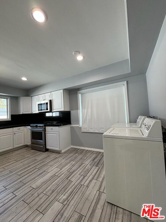 Foto del edificio - 14657 Novice St