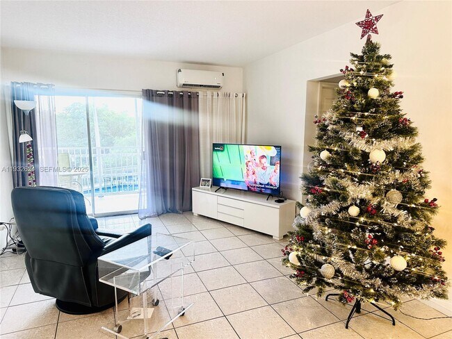 Foto del edificio - 1560 NE 127th St