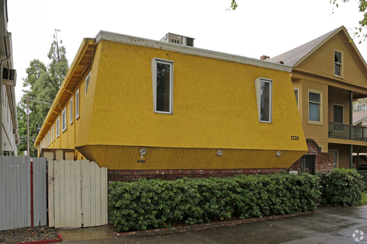 Building Photo - 1720 G St