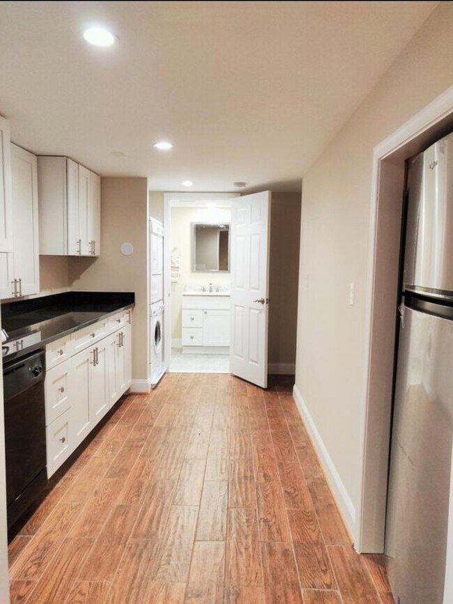 Foto del edificio - 4524 Salem Ln NW