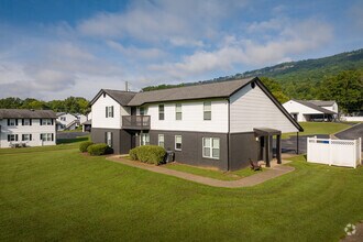 Building Photo - Vetra Signal Mountain