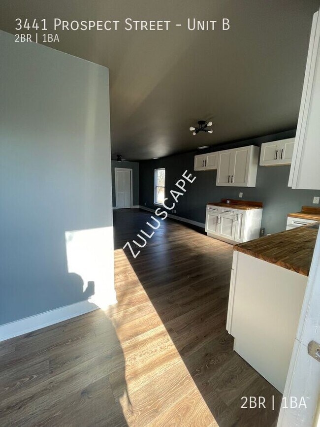 Foto del edificio - 3441 Prospect St