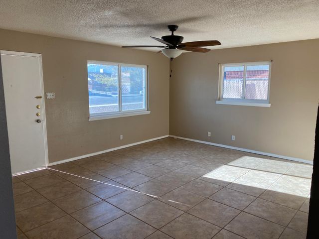 Building Photo - 9402 Montgomery Dr