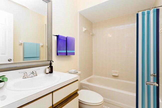 Foto del edificio - 605 Royalty Ct