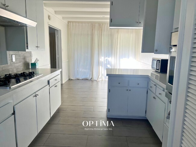 Foto del edificio - Beautiful Single-Family Home with Modern C...