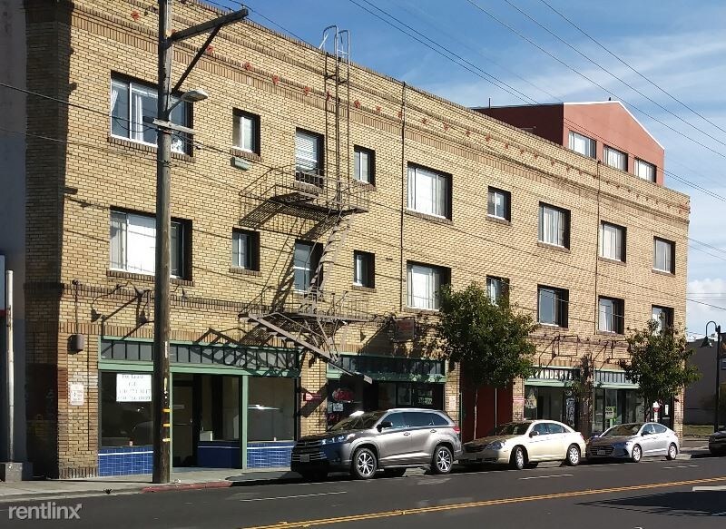 Primary Photo - Studio, 1 bath Apartment - 3518 Foothill Blvd