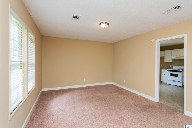 Building Photo - 851 Willow Bend Ln