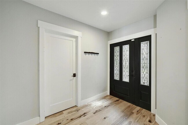 Foto del edificio - 1604 Shannon Oaks Trail