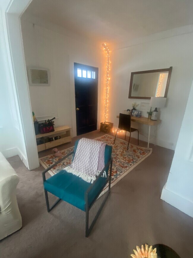 Foto del edificio - 101 Hynes Ave