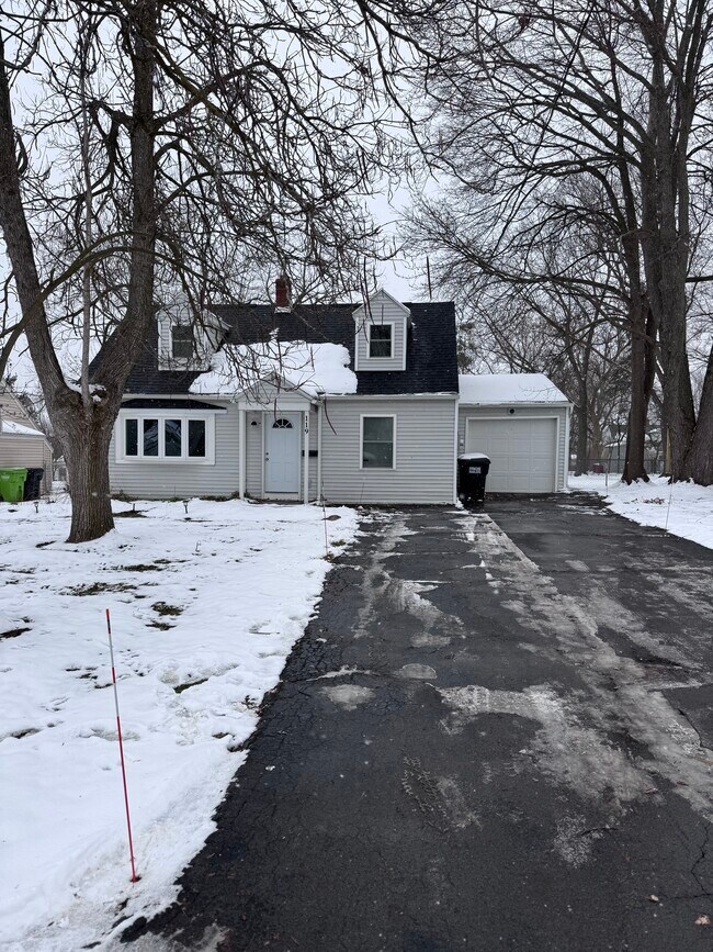 Foto del edificio - 119 Traister Dr