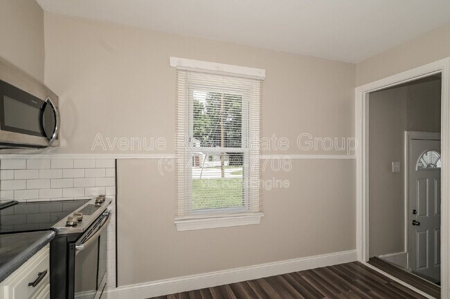 Foto del edificio - 925 McDonough St