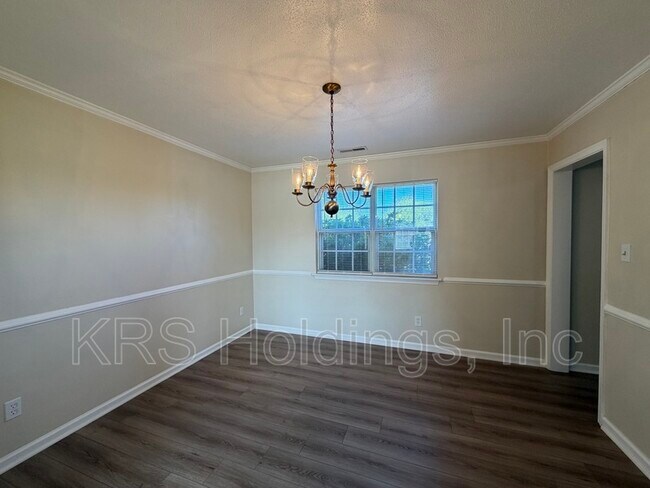 Foto del edificio - 917 Timber Creek Pl