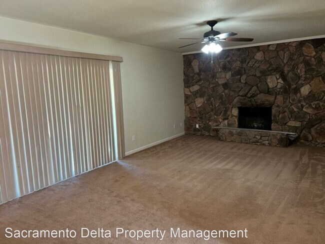 Building Photo - 3 br, 2.5 bath House - 7402 Alma Vista Way^^